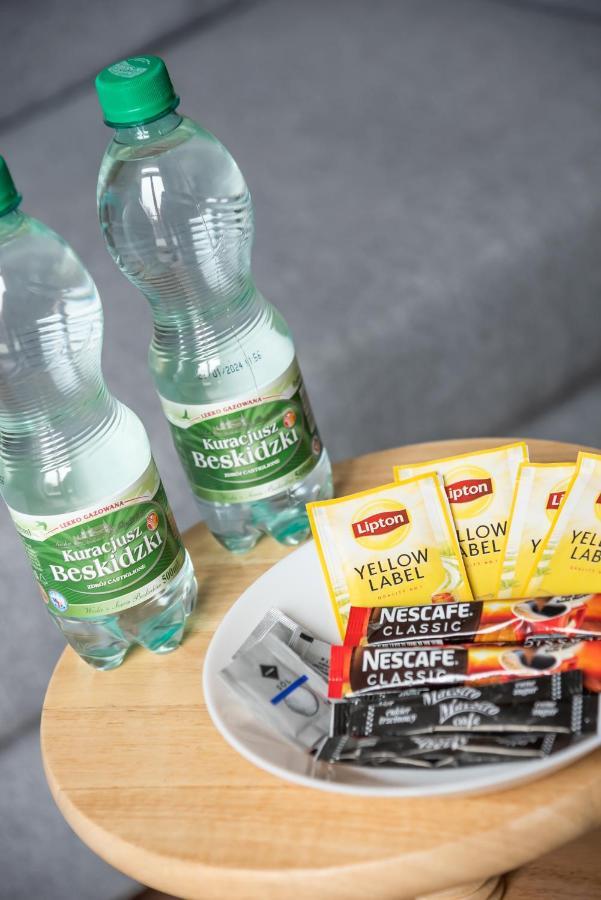 Wola Skwer Happy Apartment ワルシャワ エクステリア 写真