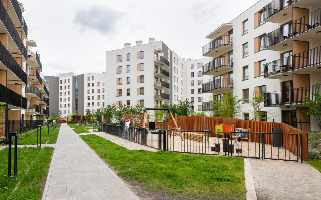 Wola Skwer Happy Apartment ワルシャワ エクステリア 写真