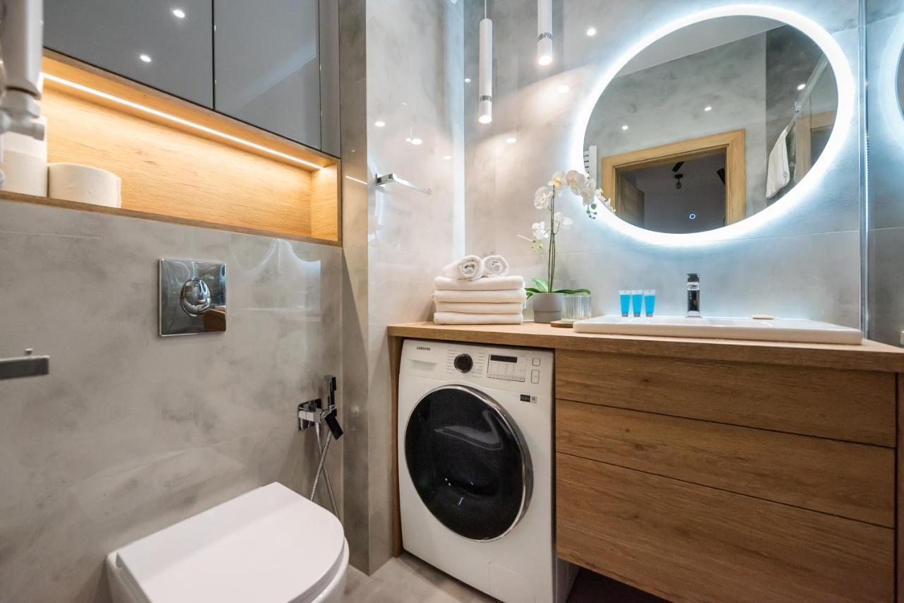 Wola Skwer Happy Apartment ワルシャワ エクステリア 写真